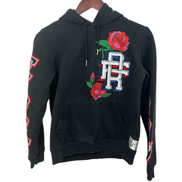First Row Sweatshirt Hoodie Black Small Multicolor y2k Whimsygoth Streetwear